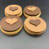 Biscuit milanais avec chocolat au lait et noir